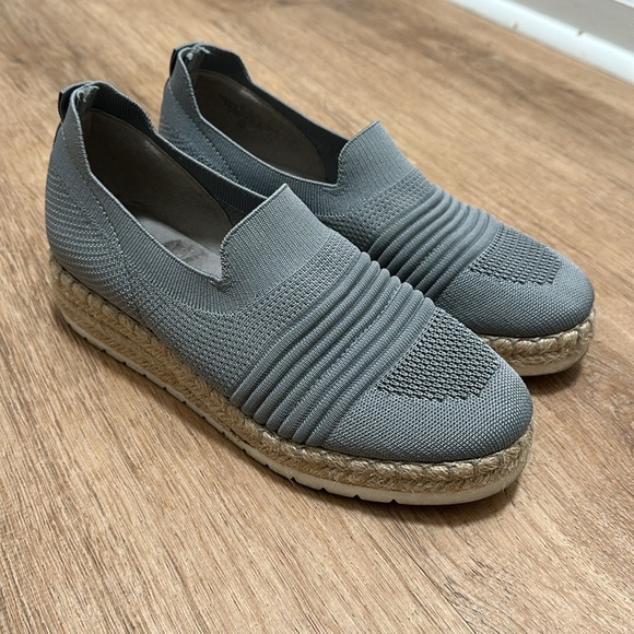 ADRIENNE VITTADINI | Niko Knit Espadrille - Picture 1 of 6